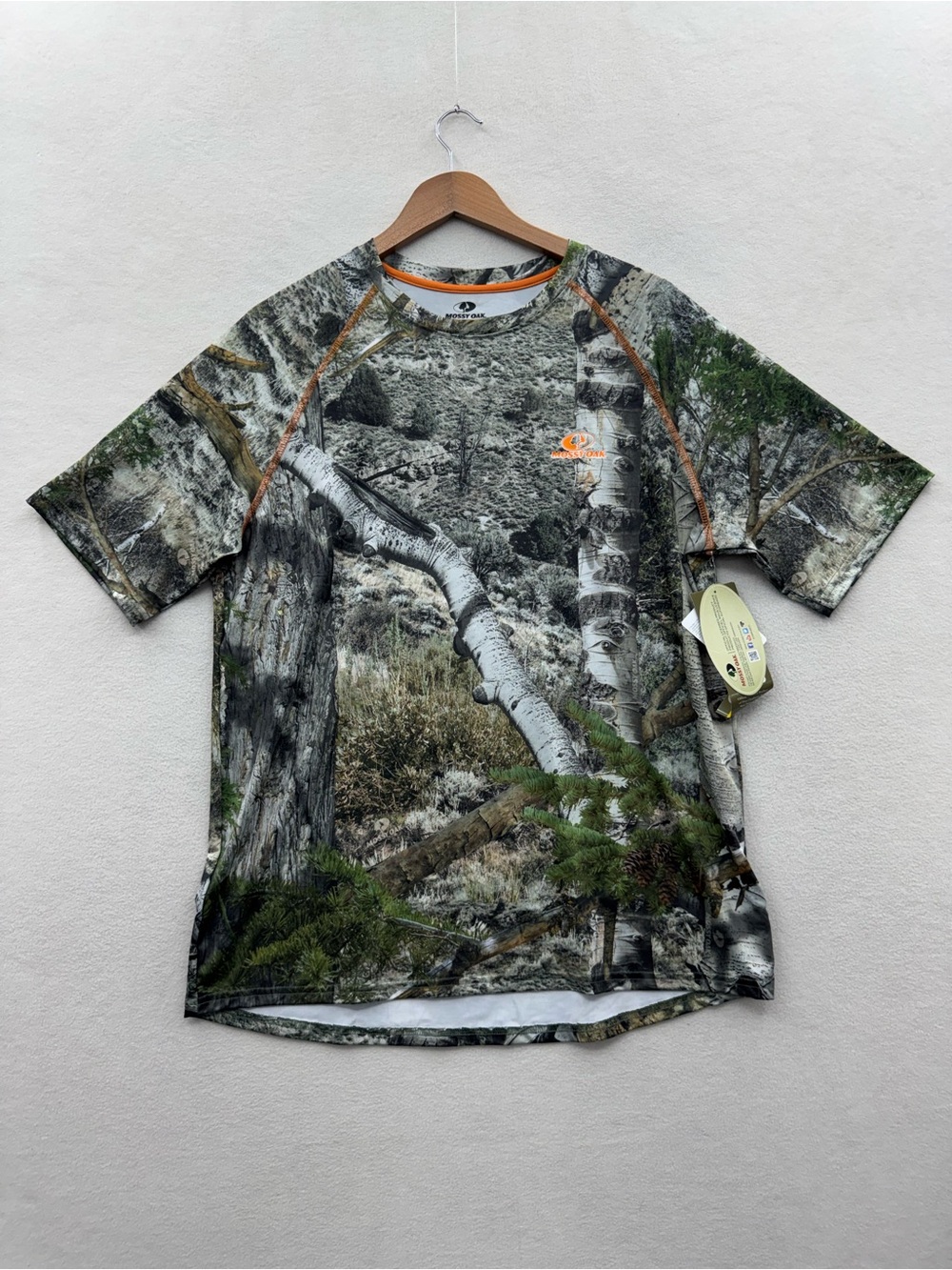 Mossy Oak T-Shirt Mens Large Camo Mountain Country Performance